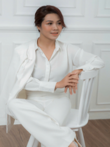TRACY DECOCK - HOÀ THU TRANG
